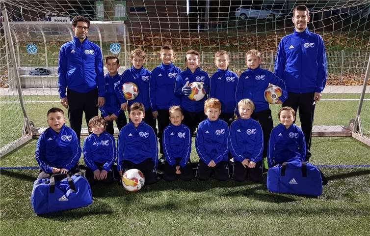 Der Jahrgang 2010 der SG Westum/Löhndorf durfte sich über die neue Ausrüstung freuen.Foto: privat