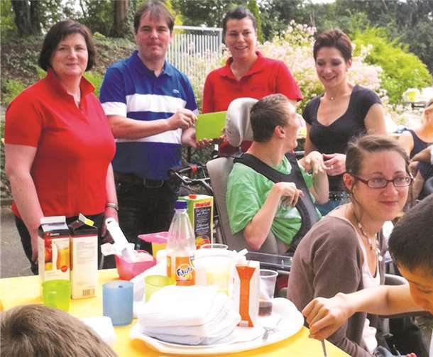 Der Jeneverclub Queckenberg spendet seit 25 Jahren. Privat