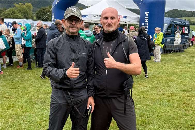 Der Jugend(Lauf)Treff Mendig beim Naturlauf am Laacher See. Foto: Roland Wesche