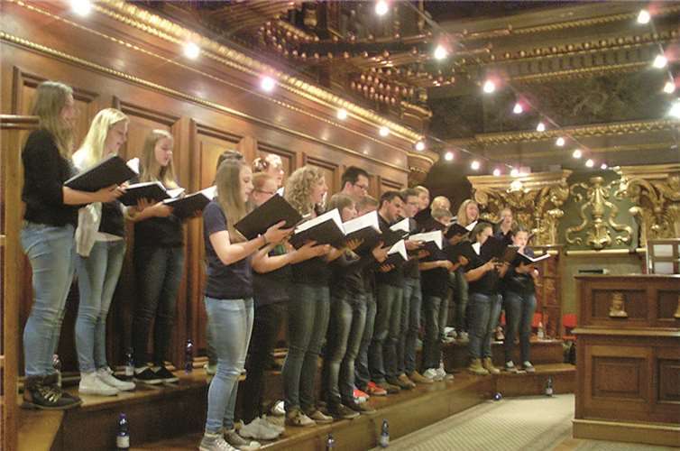 Der Jugendchor des Seelsorgebereiches Meckenheim ist „Chor des Jahres 2014“. privat