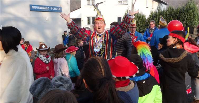 Der KC Rot-Blau Niederbreitbach wird herzlich begrüßt.privat