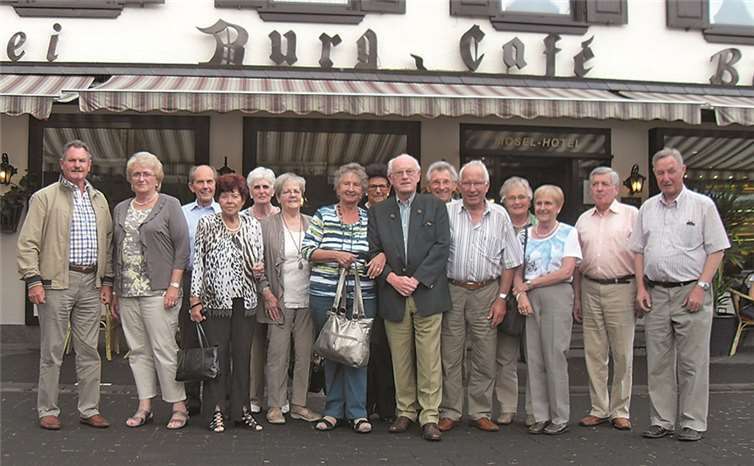 Der Kaltenengerser Jahrgang 1938 traf sich zur gemeinsamen Fahrt entlang der Mosel. privat