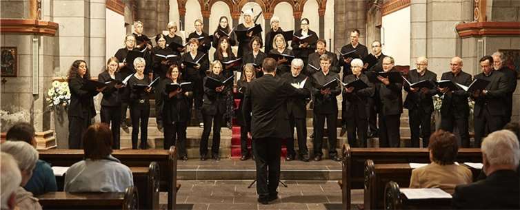 Der Kammerchor Cantunnacum sang Marienlieder im Andernacher Mariendom. Marc Föhr