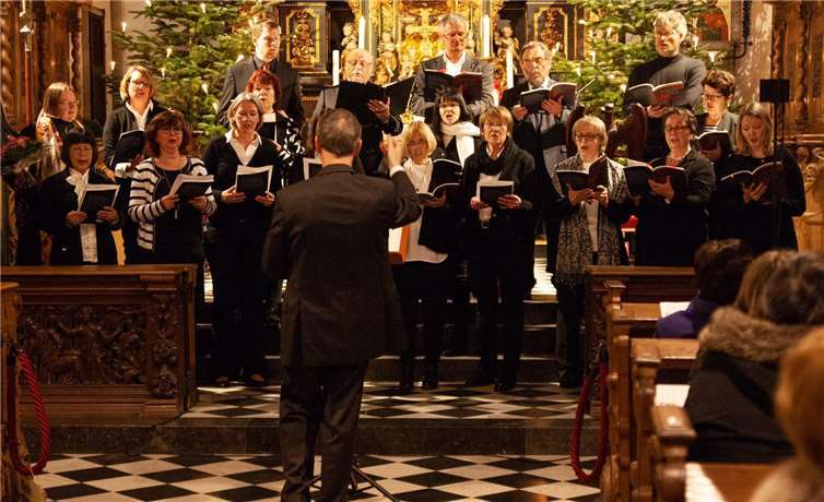 Der Kammerchor St. Pantaleon Unkel begeisterte bei seinem Weihnachtskonzert. Foto: privat