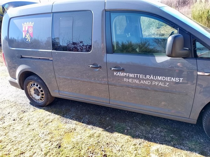 Der Kampfmittelräumdienst (KMRD) transportierte die Munition sicher ab.