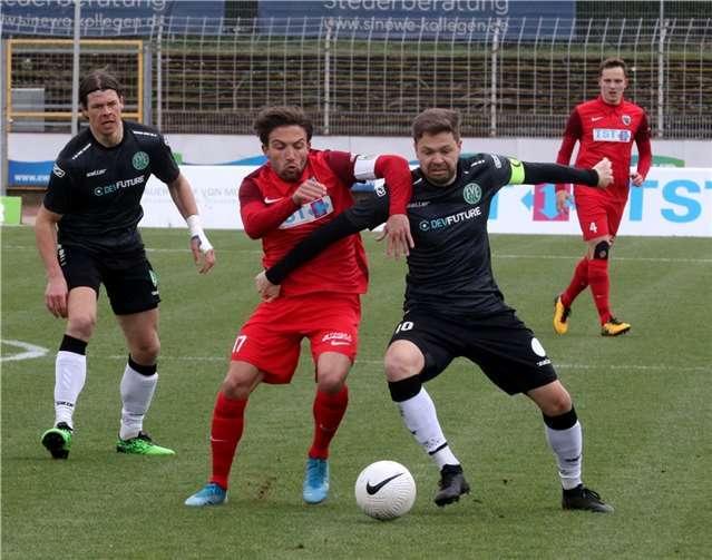 Der Kapitän bleibt an Bord: Yannik Finkenbusch hat seinen Vertrag beim FVE verlängert – genauso wie sechs weitere Mitspieler. Foto: privat