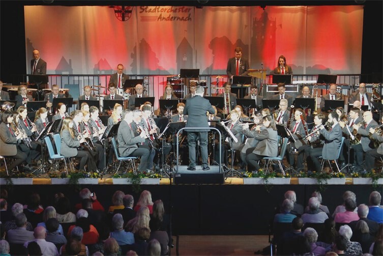Der Kartenvorverkauf der Adventskonzerte des Stadtorchesters Andernach startet.