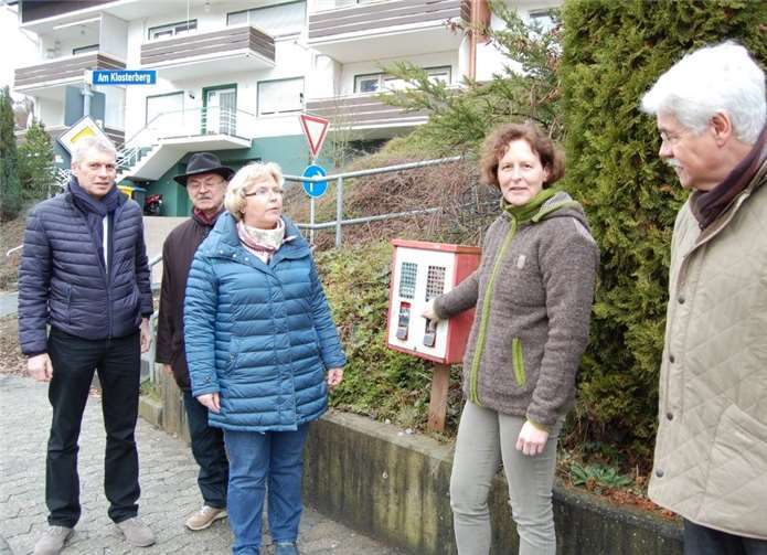 Der Kaugummiautomat veranlasst die Schulkinder, die Straße zu überqueren. CDU Bad Breisig