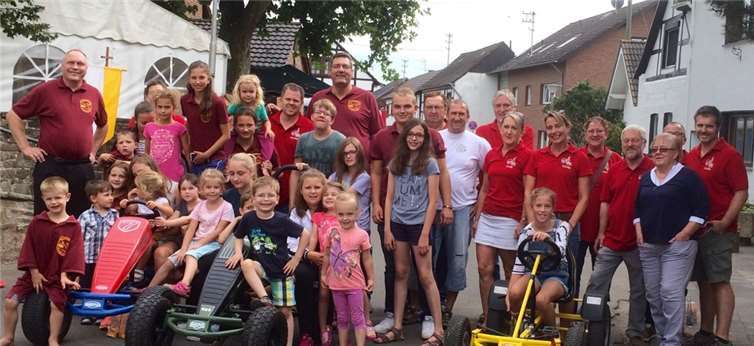 Der Kinder und Ortsausschuss des Ortsauschuss Niederdrees.privat