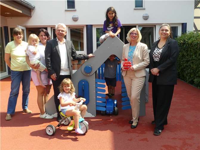 Der Kindergarten „Unter dem Regenbogen“ freute sich über die Unterstützung der Kreissparkasse Ahrweiler.  Foto:Sabine Mues-Lapp – Kita Oberwinter