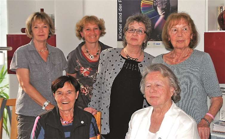 Der Kinderschutzbund Neuwied zeichnete langjährige ehrenamtliche Mitarbeiterinnen aus.privat