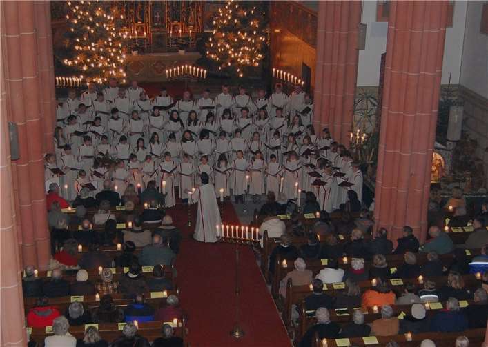 Der Kirchenraum von St. Martin wird bei diesem Konzert nur mit Kerzen erleuchtet sein.Privat