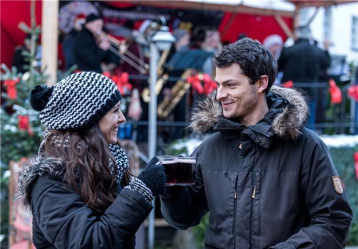 Der Klassiker: Zum Glühweintrinken auf den Christkindchenmarkt. Andreas Pacek