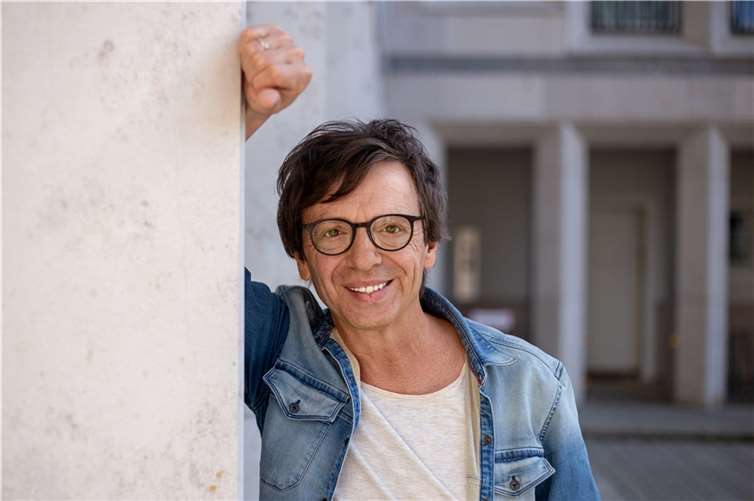 Der Kölner Songschreiber, Radiomoderator, Entertainer und Autor bald in Oberzissen.  Foto: Ben Schulz