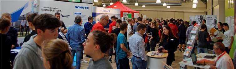 Der Kompetenztag war gut besucht. Es wurden viele gute Gespräche geführt und Kontakte geknüpft.Fotos: MIH