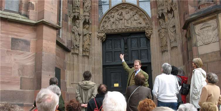 Der Kunsthistoriker Stephan Pauly M.A. wird den Teilnehmern die Stiftskirche St. Gertrud in Nivelles/Brabant näherbringen. Foto: privat