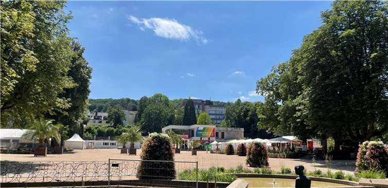 Flut: Gedenken zum zweiten Jahrestag Der Kurpark in Bad Neuenahr. Foto: ROB