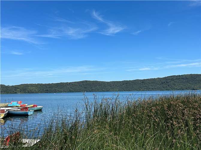 Der Laacher See ist zum „Lieblingssee“ von Rheinland-Pfalz gewählt worden.  Foto: VG-Verwaltung Mendig/Stefan Pauly