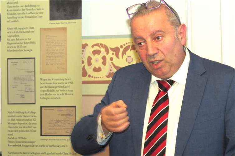 Der Landesvorsitzende der jüdischen Gemeinden Rheinland-Pfalz Avadislav Avadiev bei seinem Grußwort.
