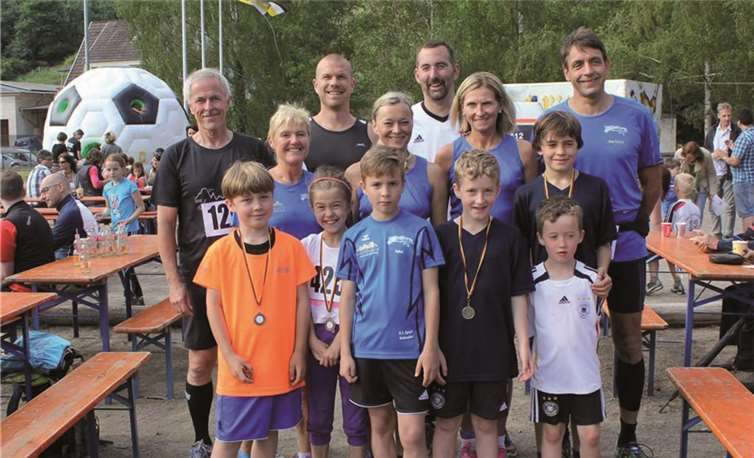 Der Lauftreff SV Weitersburg glänzte mit Top-Leistungen beim Volkslauf in Rhens.