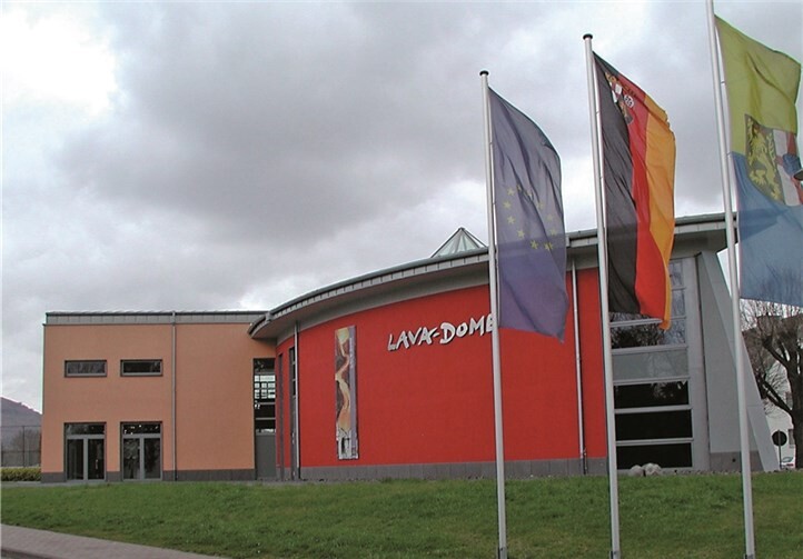 Der Lava-Dome von außen.privat