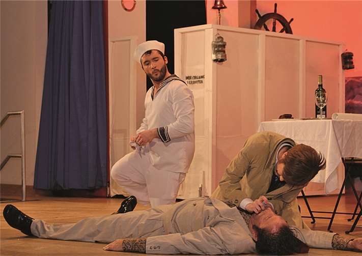 Der Leichnam wirft viele Fragen auf.