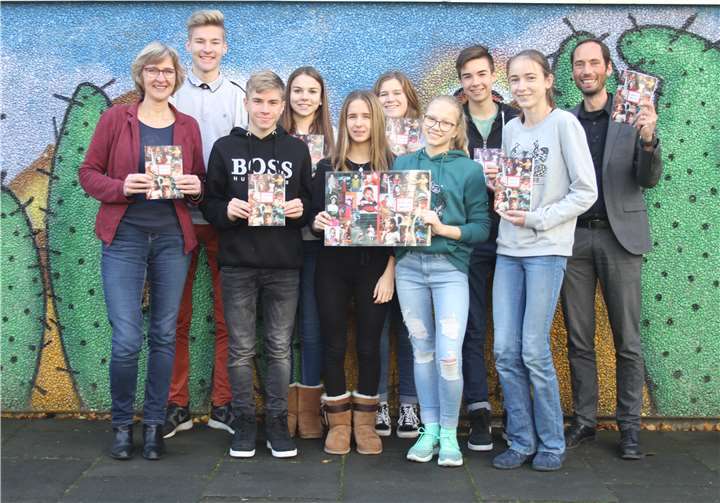 Der Leser tritt in der gerade erschienenen Jahresschrift „Logbuch 2017“ eine Reise zu den Ereignissen des vergangenen Schuljahrs an.Gerd Hänschke