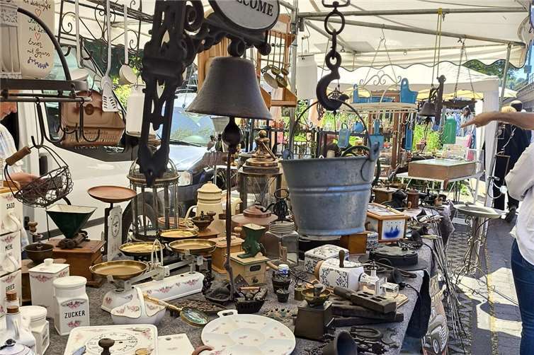 Der Linzer Antik- und Trödelmarkt verwandelt die historische Altstadt endlich wieder in eine riesige „Schatztruhe“.Foto: SvM