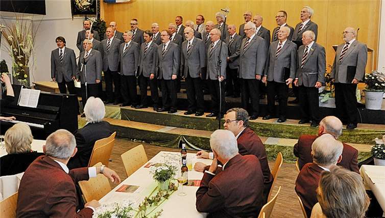 Der MGV „Cäcilia“ Heimersheim feierte seinen 150. Geburtstag mit einem großen Festkommers.FIX