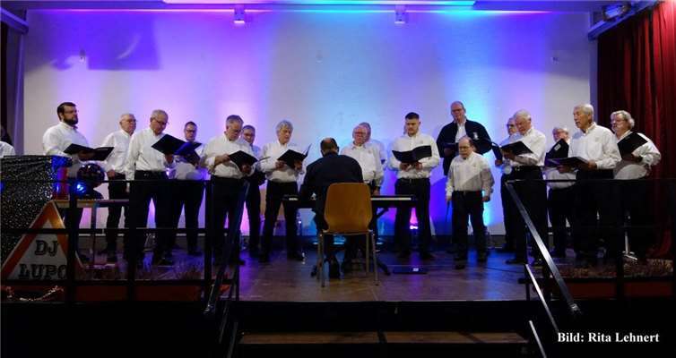 Der MGV Oberhonnef-Gierend.  Foto: Rita Lehnert