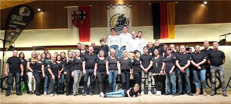 Der MSC Mittelrhein richtete die diesjährige Meisterfeier der DAMC aus, in deren Verlauf die erfolgreichsten Fahrer der abgelaufenen Saison geehrt wurden. privat