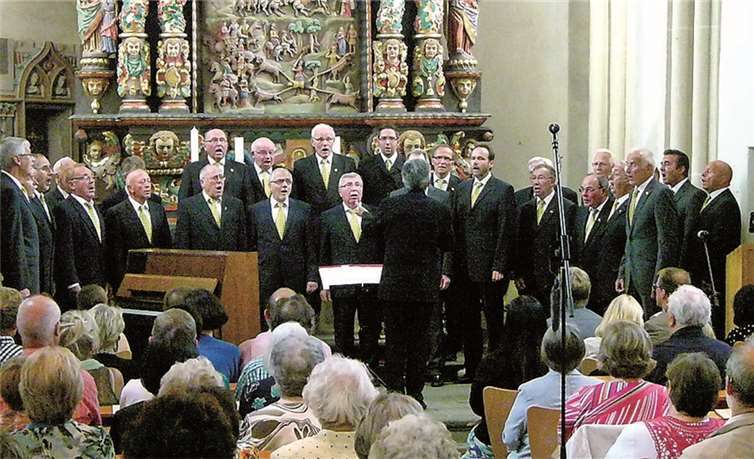 Der Männerchor Thür bei seinem Konzert in der Fraukirche bei Thür. Privat