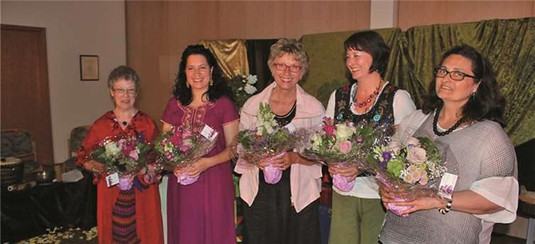 Der Märchenkreis feierte sein 10-jähriges Jubiläum in der Öffentlichen Bücherei St. Martin.privat