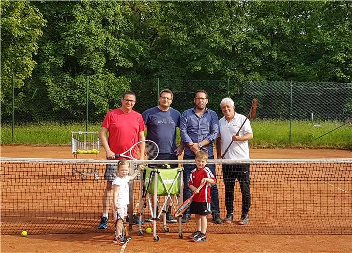 Der Maischeider Tennisclub hat in diesem Jahr ein ganz besonders interessantes Angebote für alle, die Lust am Tennissport haben.Foto: privat