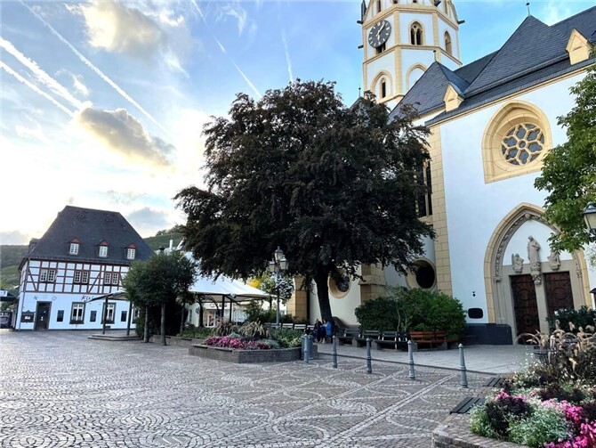 Der Marktplatz von Ahrweiler.  Foto: ROB