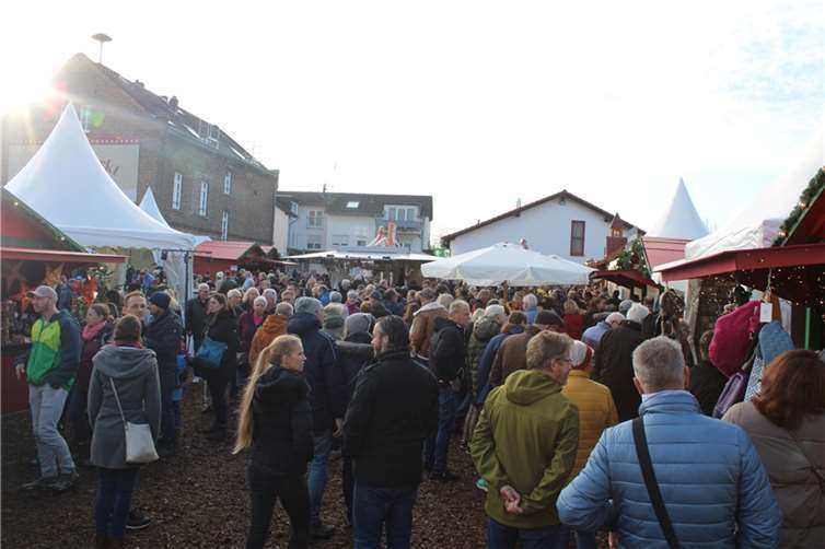 Der Martinsmarkt ist seit jeher ein Publikumsmagnet. Fotos: DU