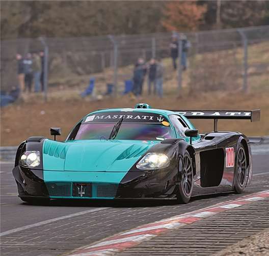 Der Maserati MC12 war für viele der „Star des Tages“ auf der Nordschleife.