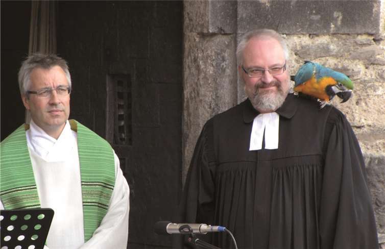 „Der Mensch - wenig niedriger als Gott !?“ ist das Motto des nächsten Gottesdienstes. privat