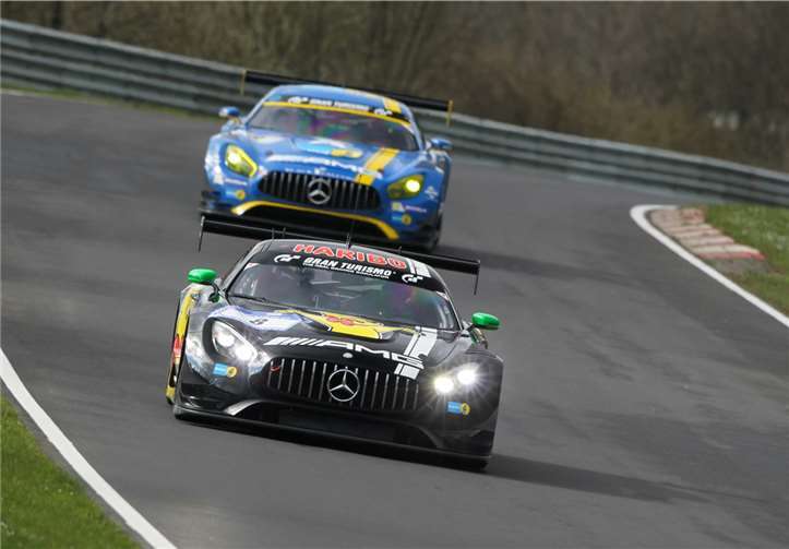 Der Mercedes-AMG GT3 des Bonner Teams Haribo Racing geht mit dem Belgier Uwe Alzen ins Rennen. Gruppe C GmbH