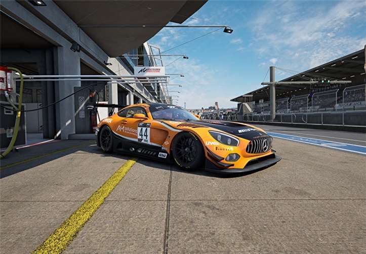 Der Mercedes-AMG GT3 mit der Startnummer 44 wird von Lukas Müller (GER) pilotiert. Fotos: Haupt Racing Team