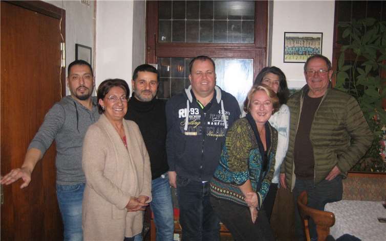 Der Migrationsbeirat freut sich auf kleine und große Besucher mit Appetit. privat