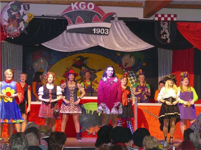 Der Möhnenabschiedstanz.