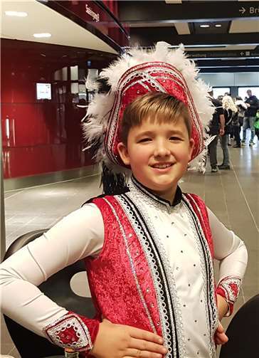 Die Krönung einer jungen Tanzkarriere Der Mülheim-Kärlicher Ben Mattlener ist zwischenzeitlich überregional als junger Tanzmajor bekannt.