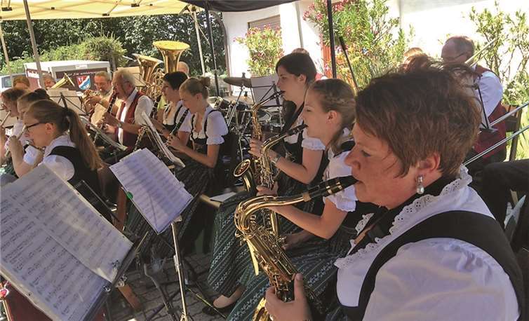 Der Musikverein Brodenbach spielte auf.  Privat