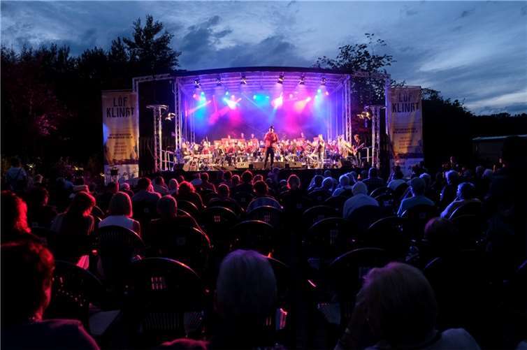 Der Musikverein Löf richtete das erste Open-Air-Konzert „Löf klingt“ aus.  Foto: Musikverein Löf