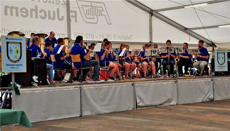 Der Musikverein Niederwerthsorgte für musikalische Unterhaltung.