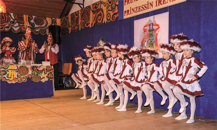 Der Nachwuchs ist gesichert: Die Minifunken begeisterten mit ihrem Auftritt.EP