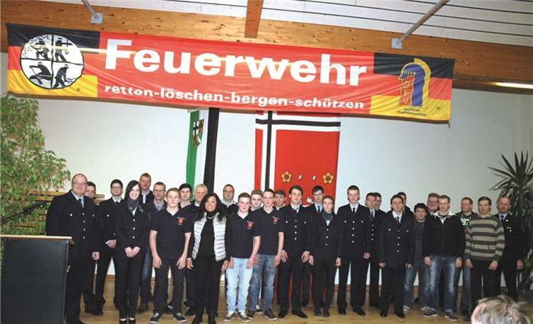 Der Nachwuchs ist mit der Verpflichtung der jungen Feuerwehrfrauen und -Männer gesichert.