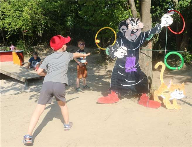 Der Nachwuchs nutzt die vielfältigen Möglichkeiten auf dem Kita-Außengelände. Quelle: Stadt Meckenheim