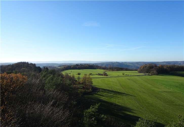 Der Naturpark Rhein-Westerwald wurde im Rahmen der „Qualitätsoffensive Naturparke“ während der Online-Mitgliederversammlung des Verbandes Deutscher Naturparke e.V. (VDN) als „Partner Qualitätsoffensive Naturparke“ ausgezeichnet.Quelle: Naturpark Rhein-Westerwald